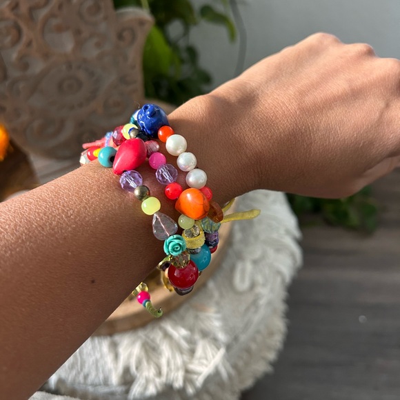 bracelets - Picture 5 of 7